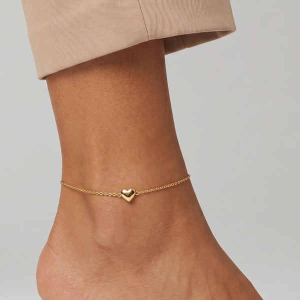 Mini Puffed Heart Anklet in Gold