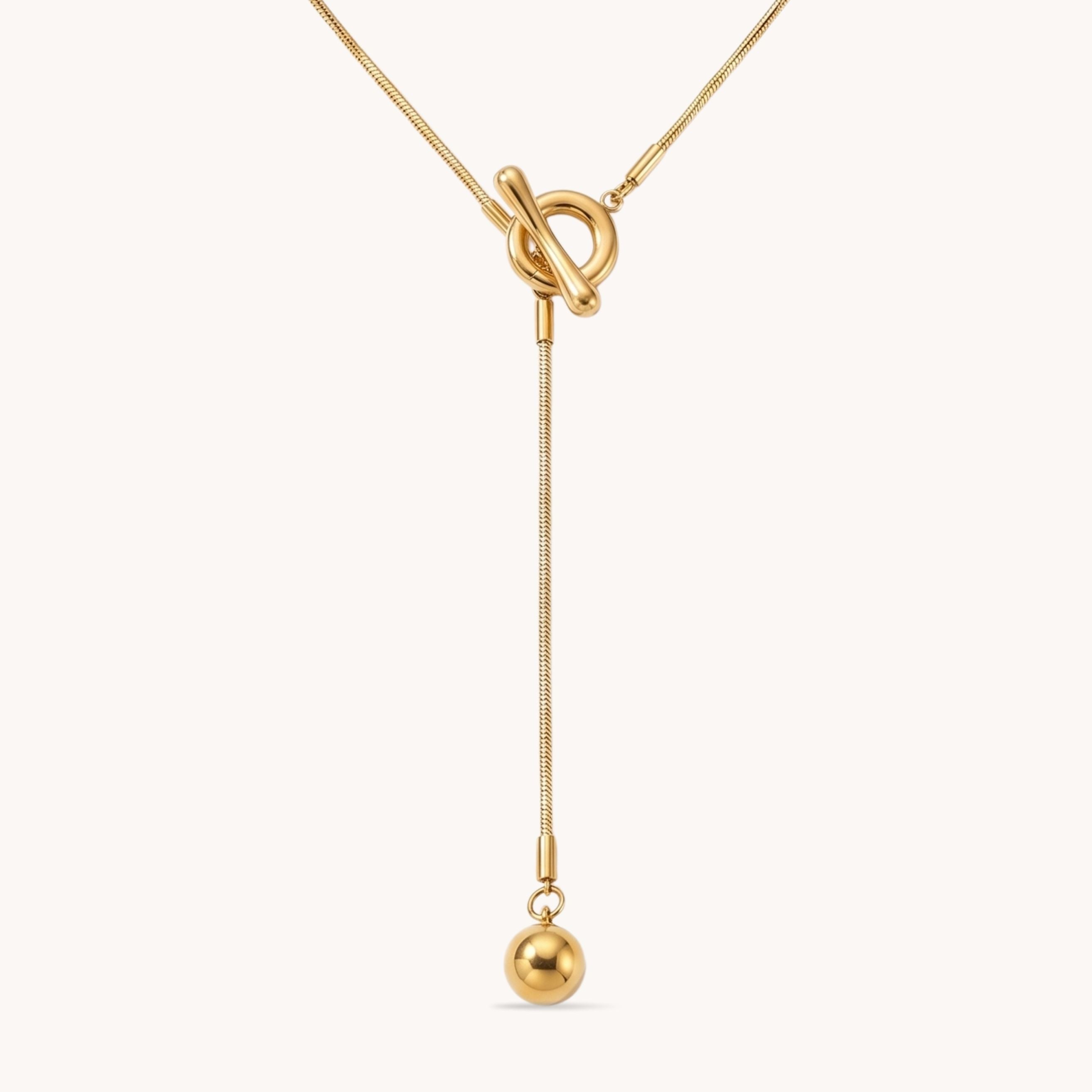 Toggle Lariat Necklace in Gold