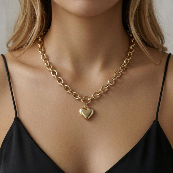 Chloe Heart Chunky Necklace in Gold