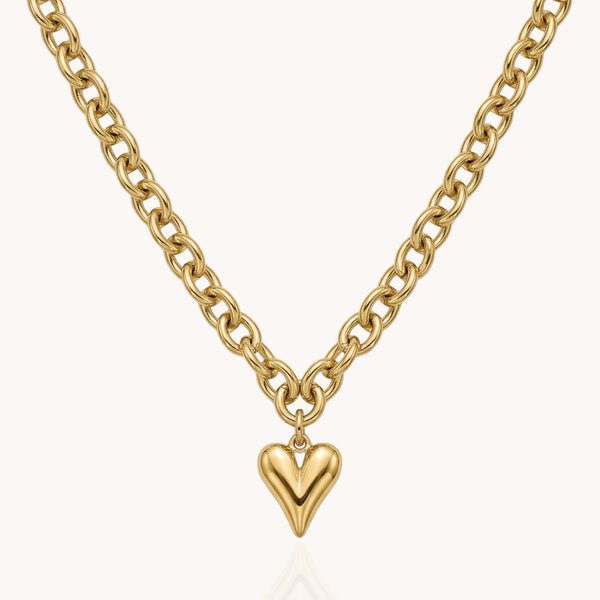 Celine Heart Chunky Necklace in Gold