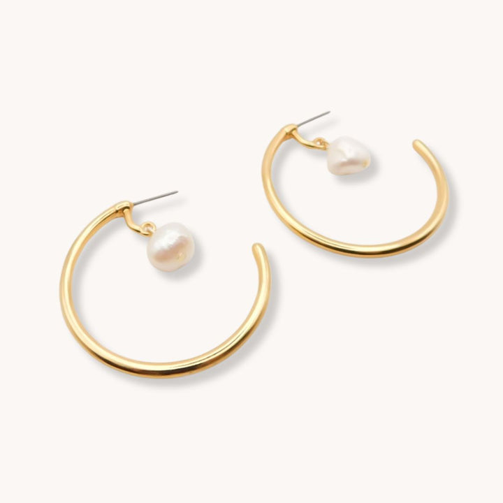 Darcie Pearl Hoops, Gold