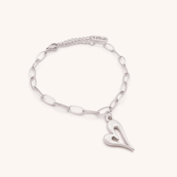 Curved Heart Lyra Bracelet