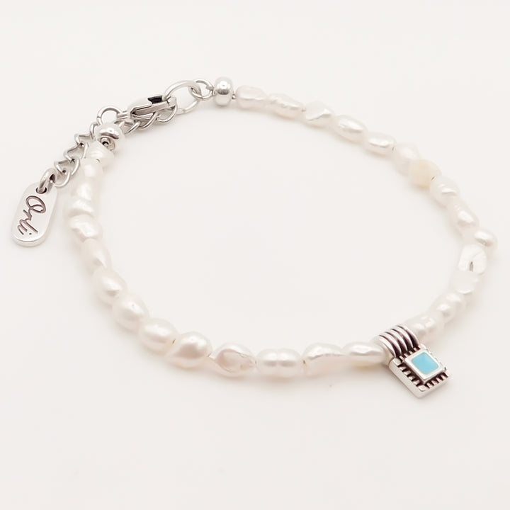 Freshwater Pearl Bracelet with Blue Square, Silver