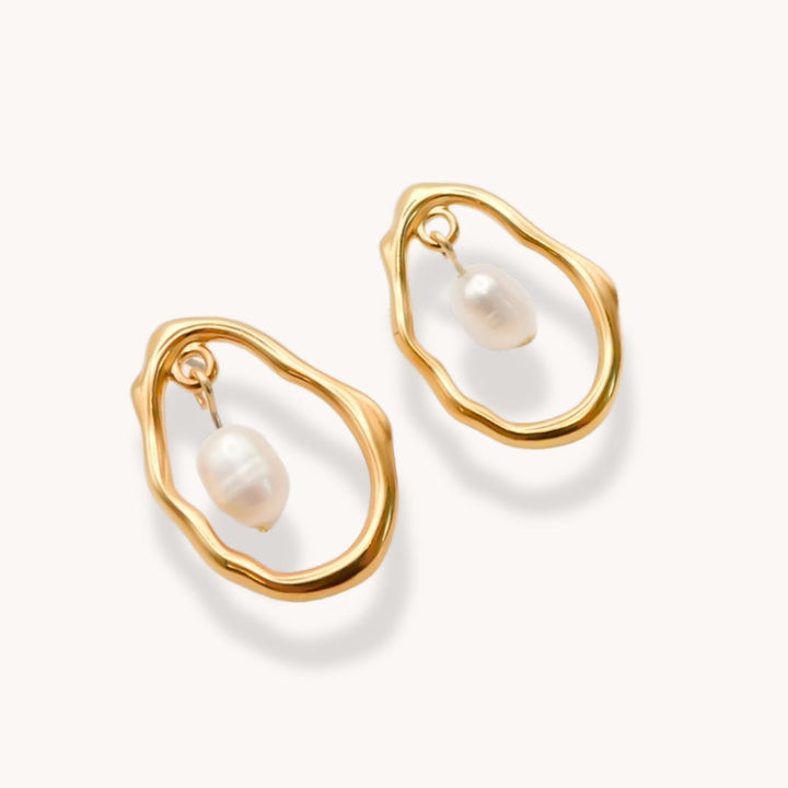 Harper Pearl Earrings, Gold