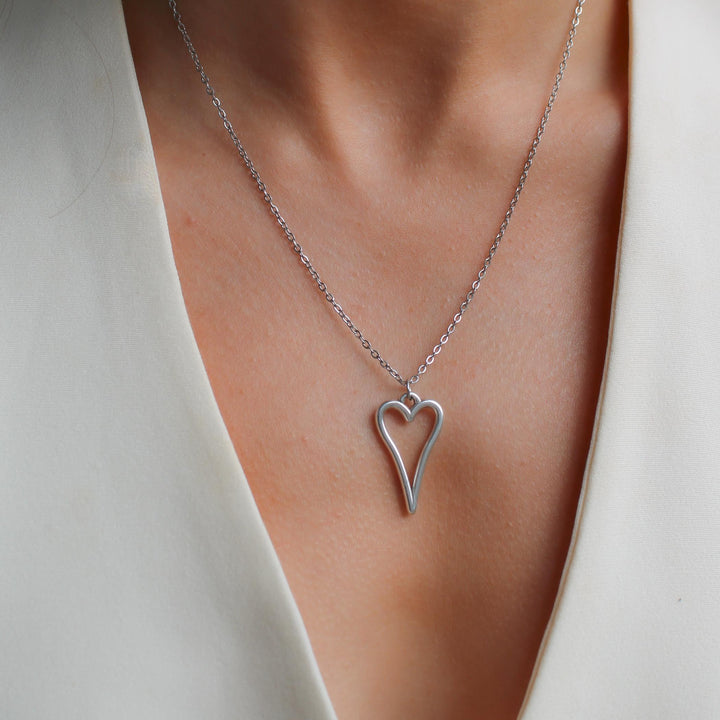 Hourglass Open Heart Fine Chain Necklace