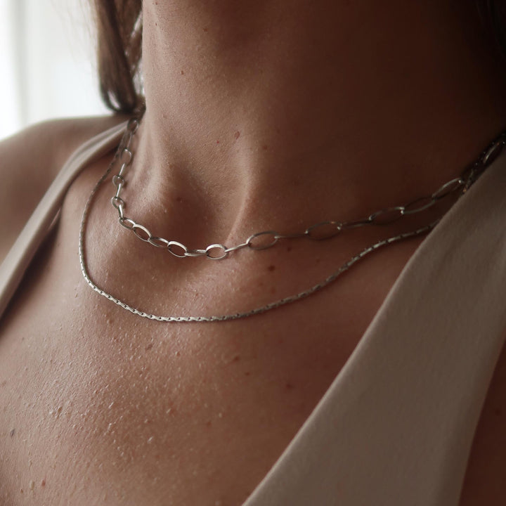 Lyra Oval Chain Necklace, Silver