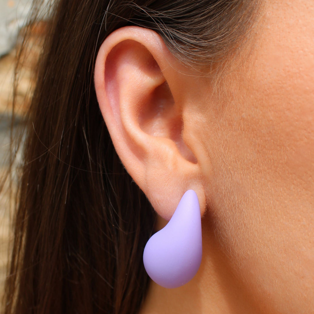 Large Teardrop Stud, Lilac