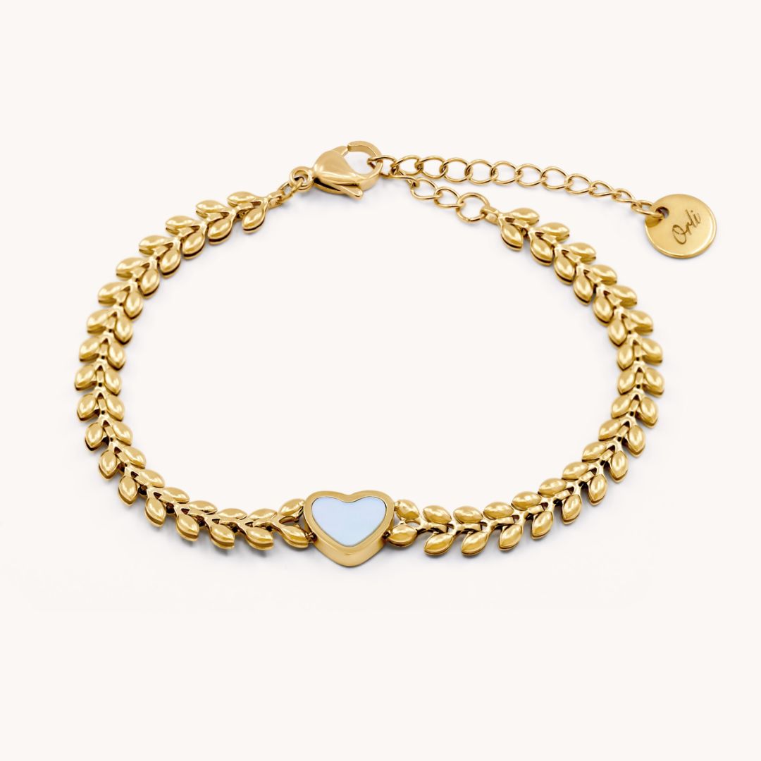 Laurel Heart Bracelet, Gold