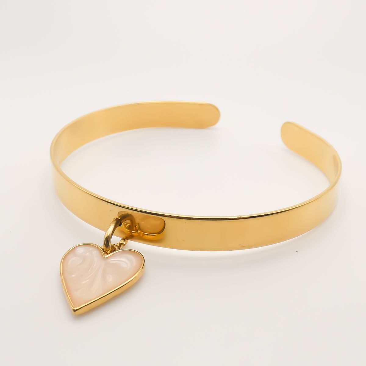 Heart of winter on sale bangle