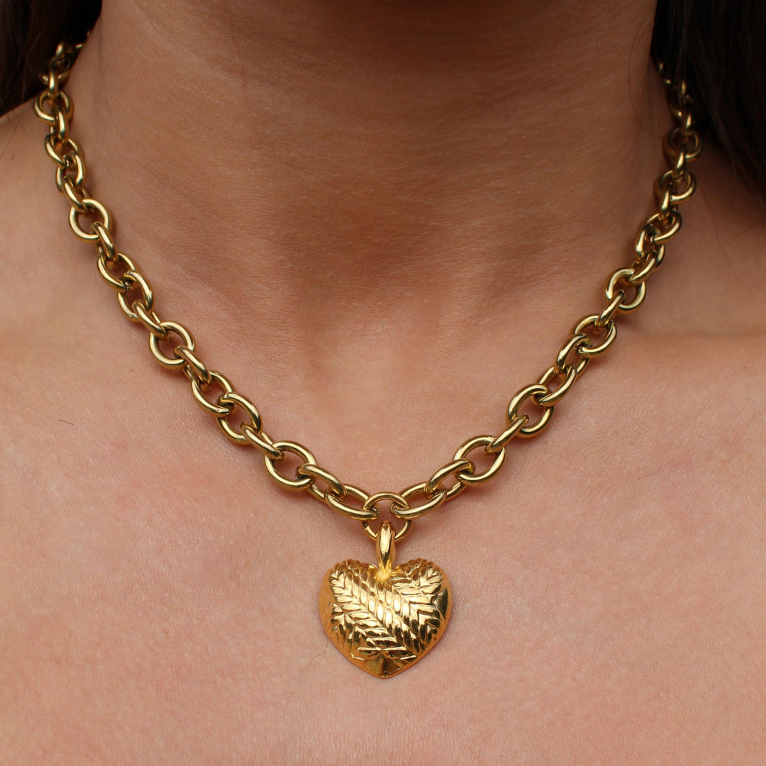 Pleated Heart Chunky Necklace, Gold