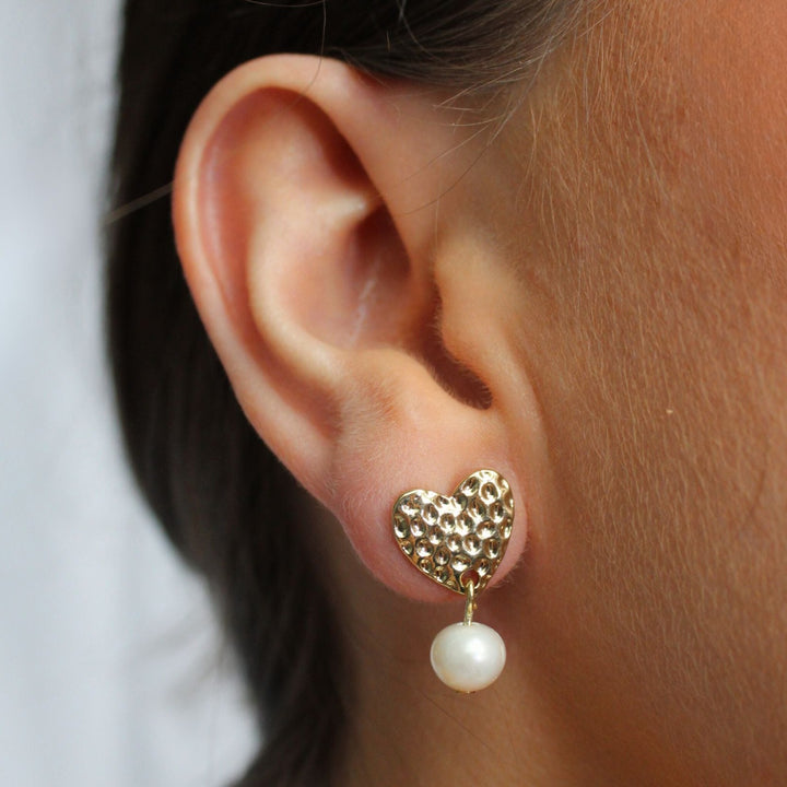 Layla Heart Pearl Stud, Gold