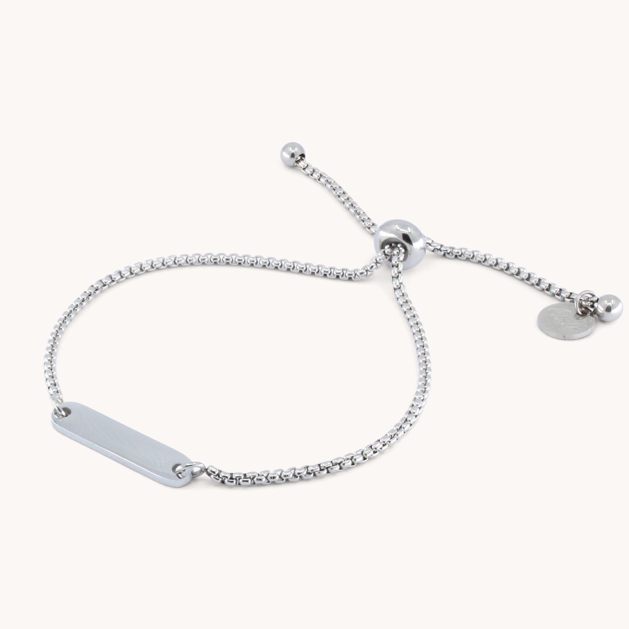 Silver adjustable box chain bracelet with bar plate in stainless steel – waterproof & tarnish-free.