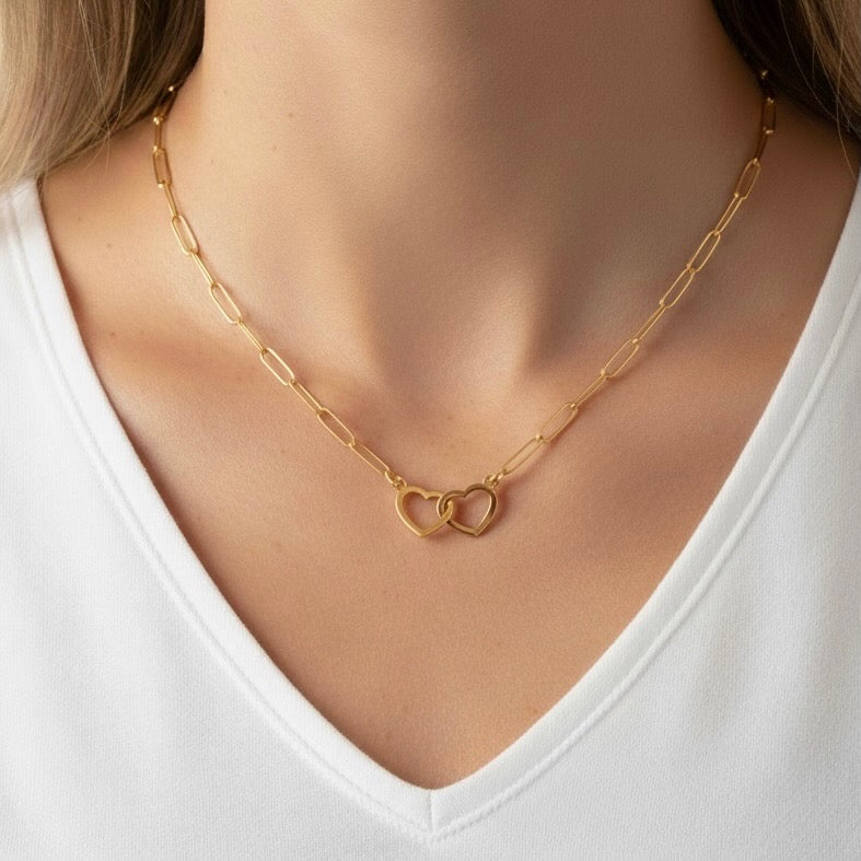 Interlinked Heart Paperclip Necklace in Gold