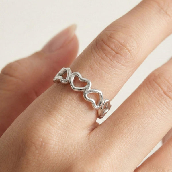 Linked Heart Ring in Silver