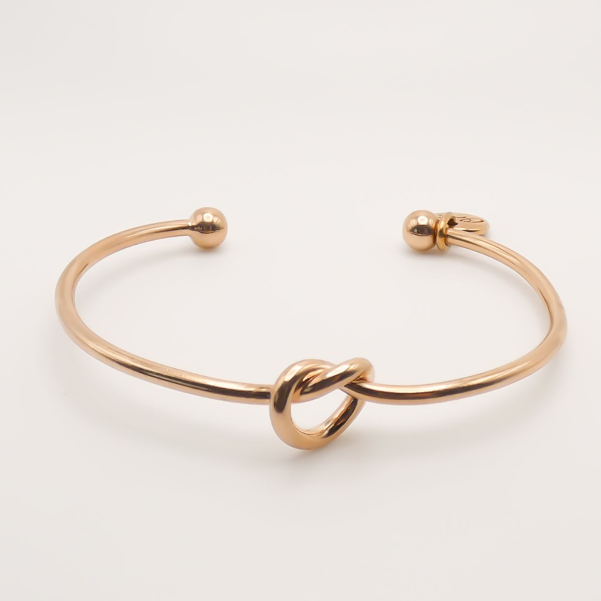 Celine knot hotsell bracelet rose gold