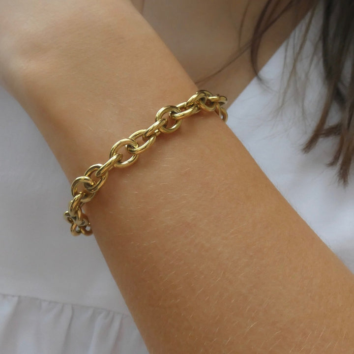 Chunky Oval Chain Bracelet, Gold